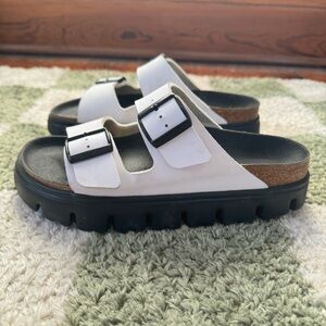 Birkenstock Papillio Womens 39/8 Arizona Buckle Platform Sandals Black White